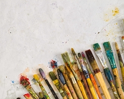 4 materiales básicos para manualidades y bellas artes