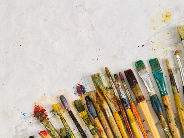 4 materiales básicos para manualidades y bellas artes