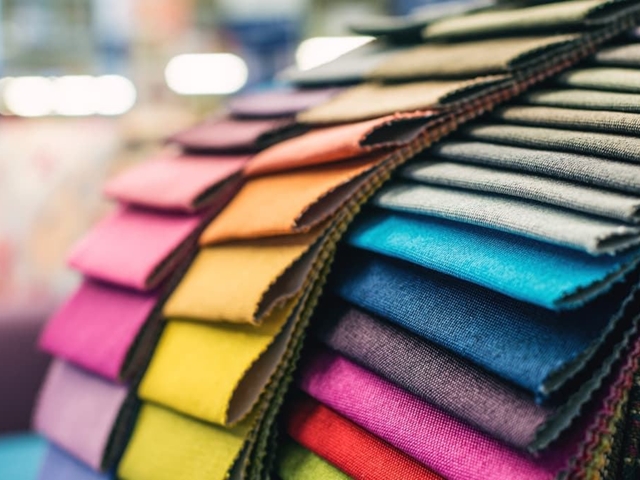 ¡Customiza tu ropa con la pintura textil!