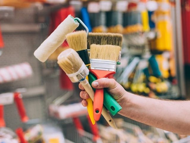Productos y herramientas de pintura en Comercial Quintairos
